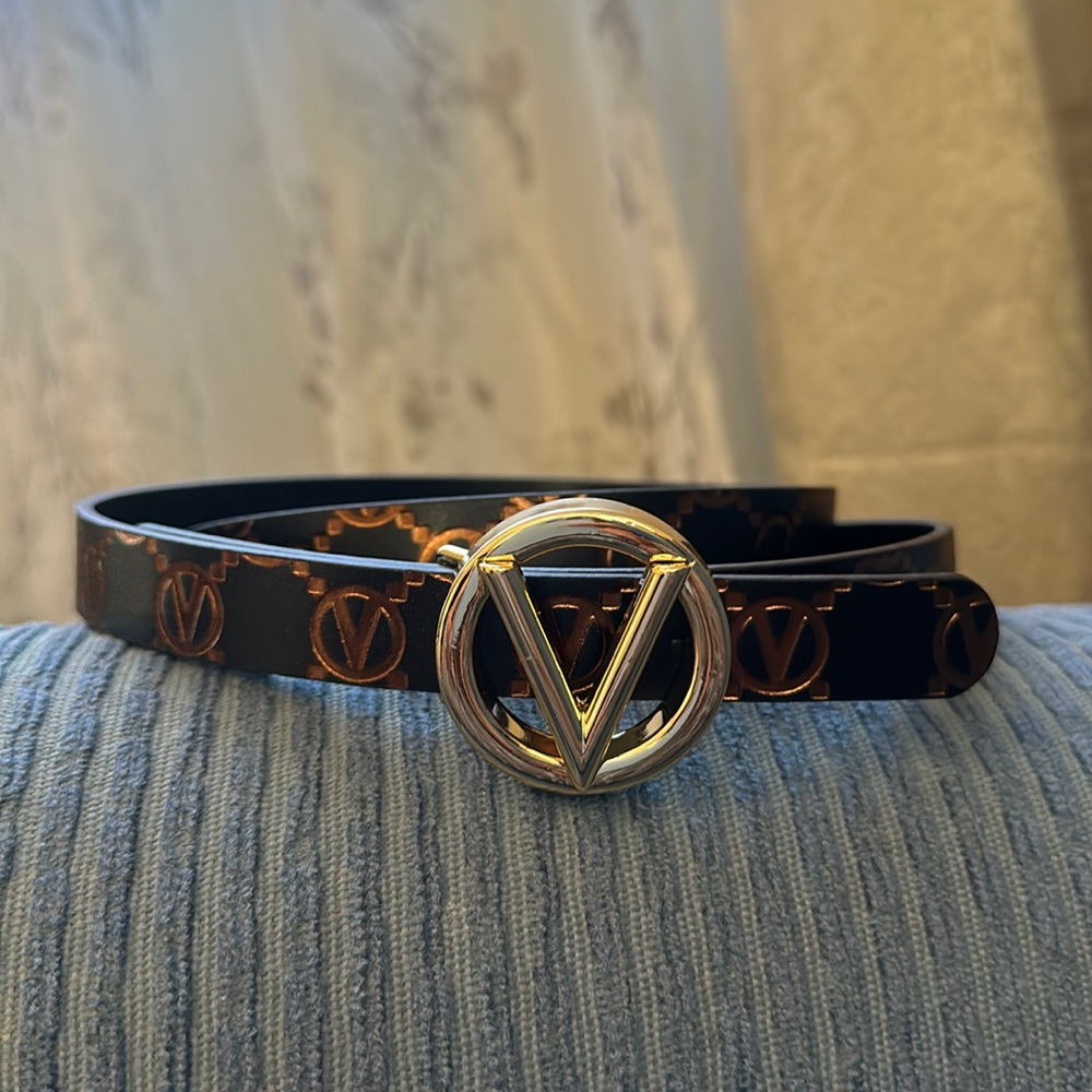 NEW Valentino by Mario Valentino genuine leather Monogram belt